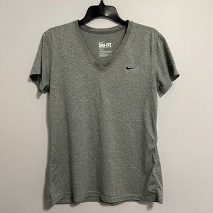Nike Large Dri-Fit T-Shirt